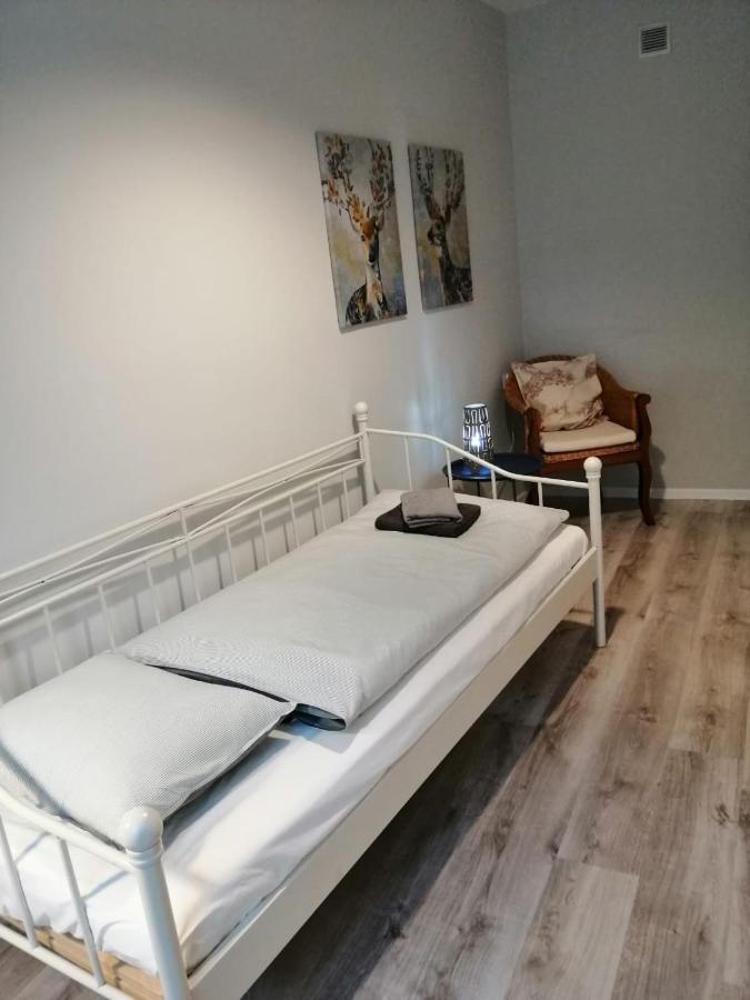 Apartament Galicja Plus Chrzanów Exteriör bild